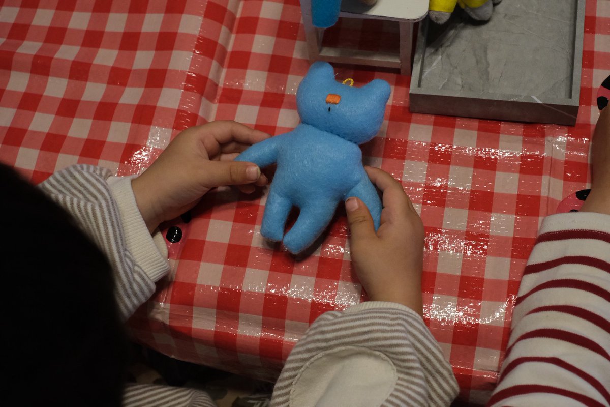 satula_bear's tweet photo. 明日はワークショップも開催します✨】
オリジナルぬいぐるみ作り🧸好きなボディを選んで目を貼り、ほっぺをつけてお洋服をデコって完成♪大人はもちろん小さなお子様も楽しめる内容です☺️左右違う目や非対称な配置でも、絶対可愛く仕上がるこだわりのボディをご用意しました！
詳細はツリーへ↓ https://t.co/ZCrwUOmFpw