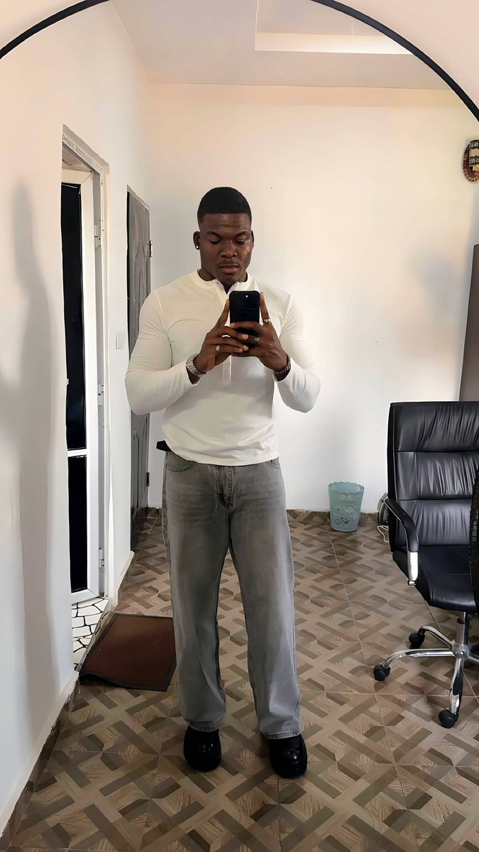 weightlossmessiah tweet media