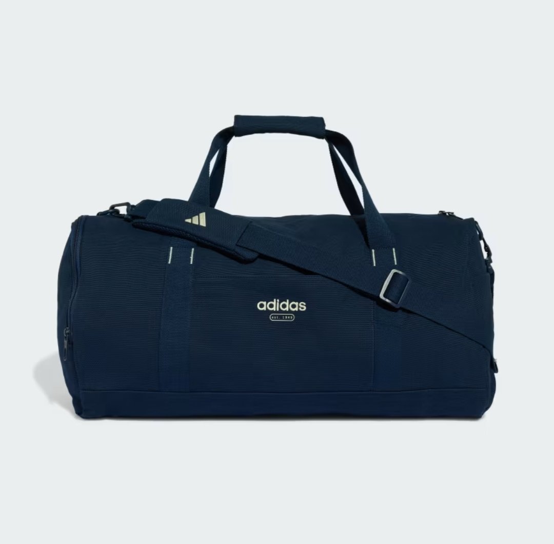 The_Dassler's tweet photo. How nice is this for just £50

adidas Canvas Duffel Bag

Available here - https://t.co/HvhKhi9eN0 #ad

Just been released today, cracking bag, durable material too 👌 https://t.co/ZecTW9oEAr