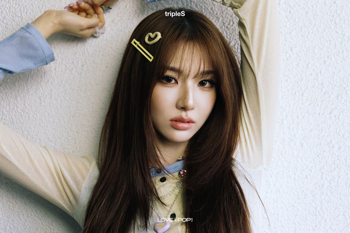 tripleS official tweet media