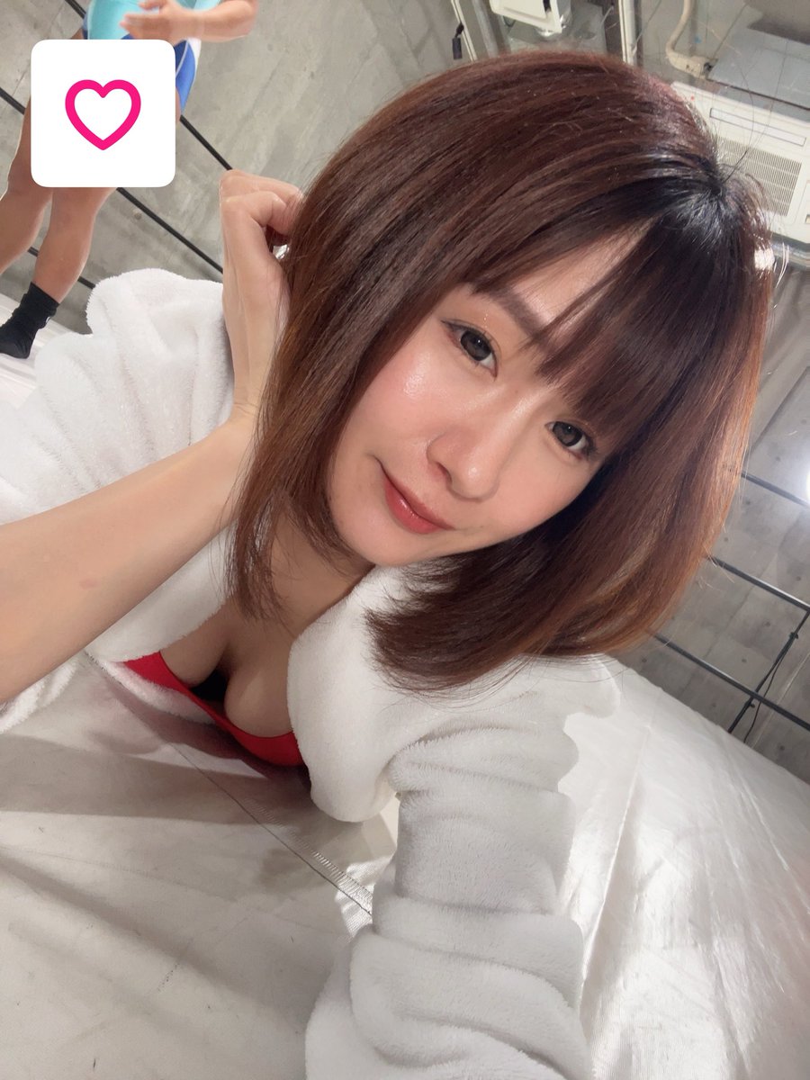 練乳ちゃん🍼💕コスホリ23日F48 tweet media