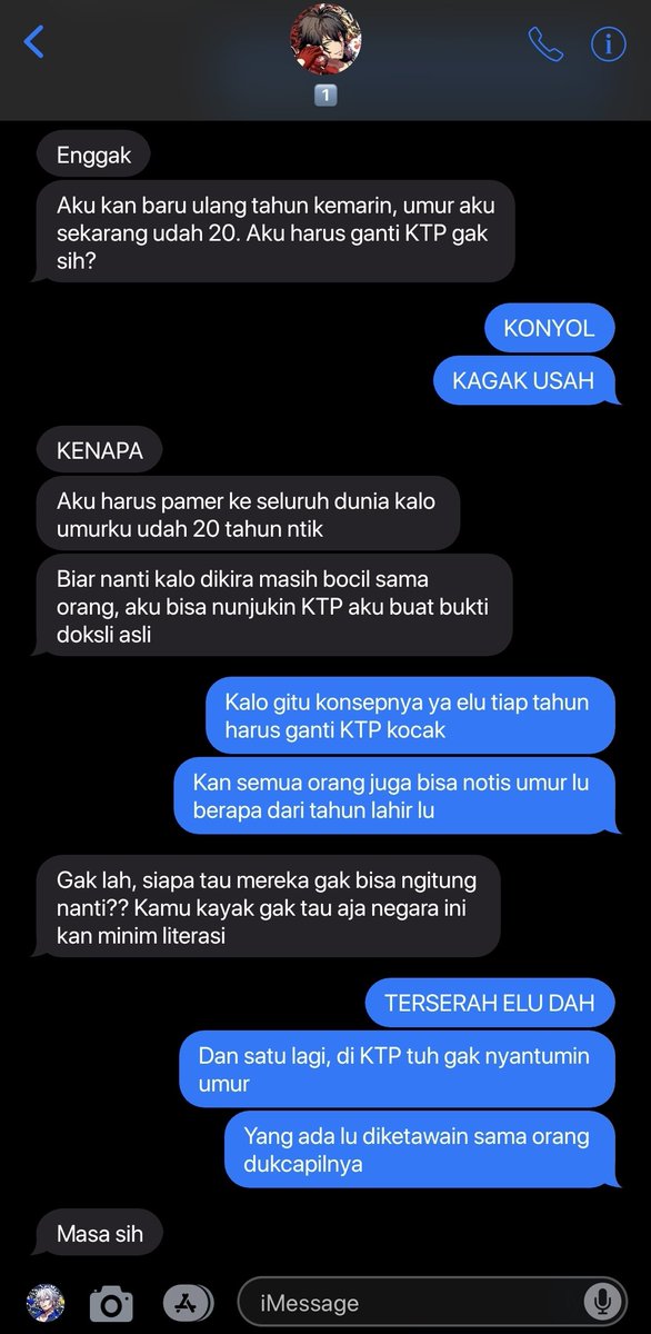 midorimasexual's tweet photo. #hypmic #ichisama short fic/au

[ cw : local setting, harsh words, jokes agak bablas, etc ]

atau sebut saja sebuah rangkuman dari ke-struggle-an seorang samatoki aohitsugi, 25 tahun, dalam menghadapi ketengilan dedek pacarnya, ichiro yamada, yang baru saja berulang tahun ke-20. https://t.co/x50vrPy7Y7