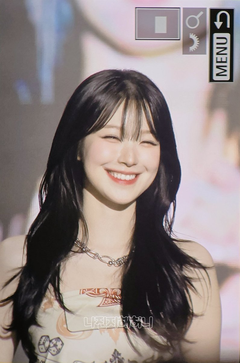 나진지해허니 tweet media