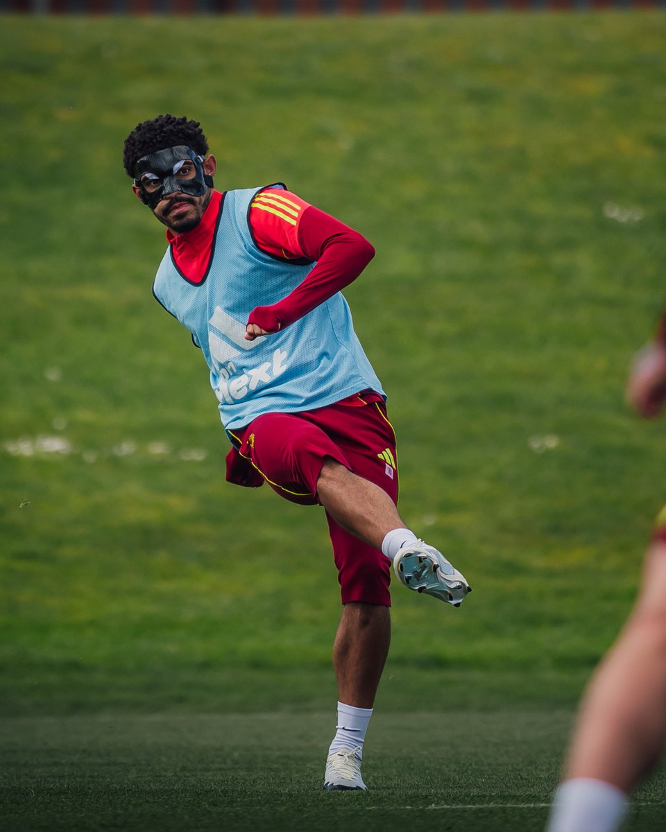 Nottingham Forest tweet media