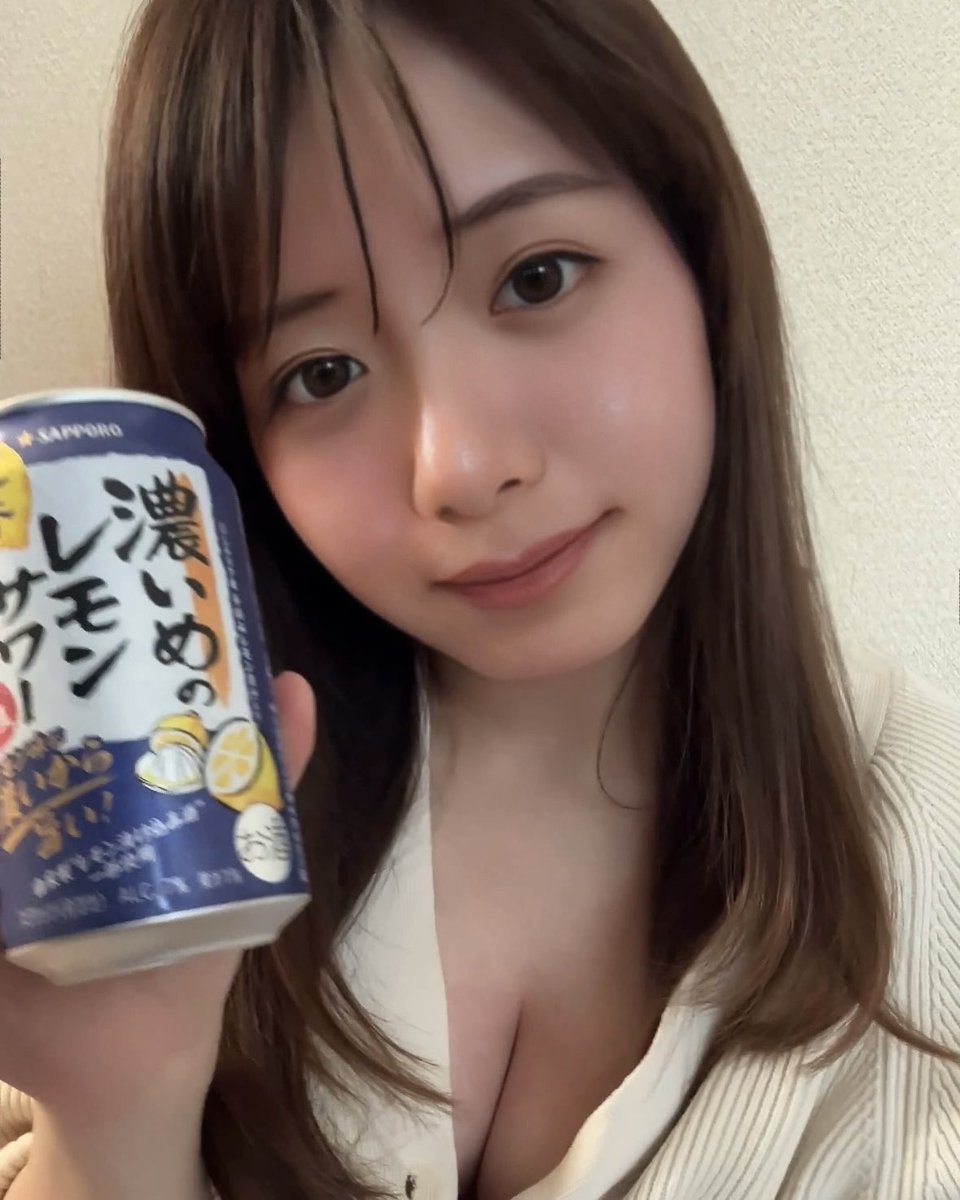 hanaaa_fly's tweet photo. 今週もおつ花さまでしたぁ☺️🌼

1週間が一瞬で過ぎてイクーーー

今週はほぼ出勤になってしまってなかなか配信も出来ずで...待っていてくれていた方はｺﾞﾒﾝﾅｻｲ💦
来週はリモート多めだからやっちゃうﾖ🫣㊙️

ちょっとほろ酔いで今フワフワしていて気もちぃ🤭💞💦
みんなは何してるのかな？💋 https://t.co/1wLeXf9vjU