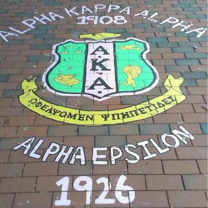 Lizzs_Lockeroom's tweet photo. Happy Centennial Charter Day to my chapter, the Alpha Epsilon Chapter of Alpha Kappa Alpha Sorority, Inc. (May 15, 1926) #SkeeWee #VSU #100Years ππ#AEMade #AKA1908 #AECharterDay https://t.co/3Mvf7iZztS