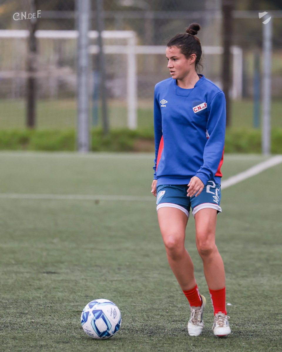 CNdeFfemenino's tweet photo. Nos vemos el domingo 🫂

🕚 11h
🏟️ Ciudad Deportiva Los Céspedes
🆚 Canadian
🎟️ Entrada libre
🖥️ DirecTv

¡Vamos Nacional! 🔵⚪️🔴 https://t.co/e20JEOBfqD