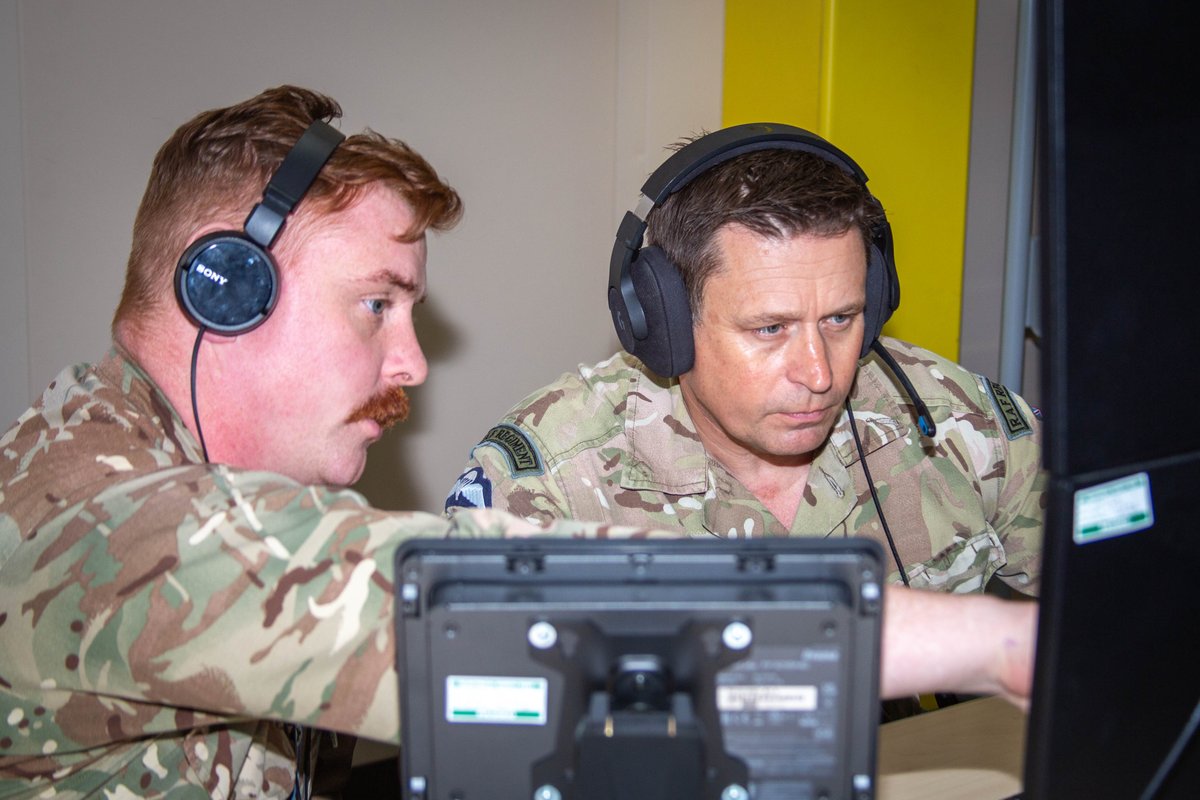 rafboulmer's tweet photo. Commander Global Enablement, Air Commodore Hamilton, visited RAF Boulmer this week, meeting teams from 19 Sqn, 20 Sqn and 144 Signals Unit.

He presented Long Service awards and commendations, and experienced 20 Sqn’s simulator training first-hand. https://t.co/ixnyN2lgm4