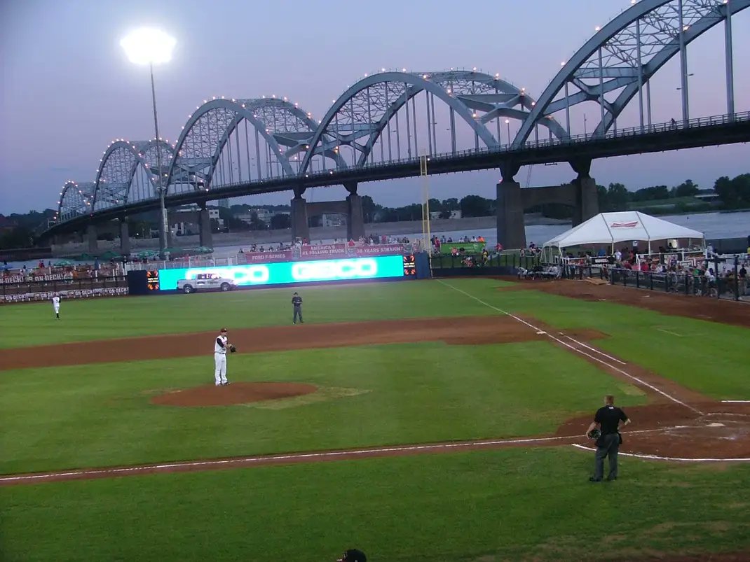 MitchMayle's tweet photo. @aHeartSoFull Can't beat a bridge AND a baseball field....😁 https://t.co/CWULftWew1