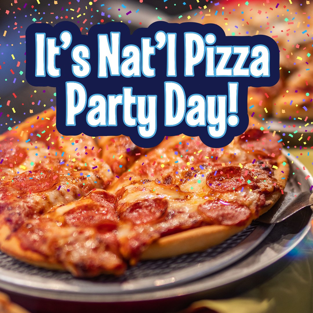 AmzPizzaMachine's tweet photo. Oh, so parties aren't your scene? 😏 

On #NationalPizzaPartyDay, everyone's a party animal. 😜 

Drop it below: What's your favorite slice at the buffet?

🍕 Pepperoni
🍕 Cheeseburger
🍕 Mac n Cheese
🍕 Combo
🍕 Spinach Artichoke https://t.co/XnULmATqKA