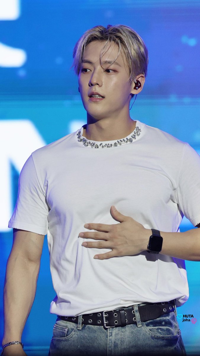허타조하🥊 tweet media