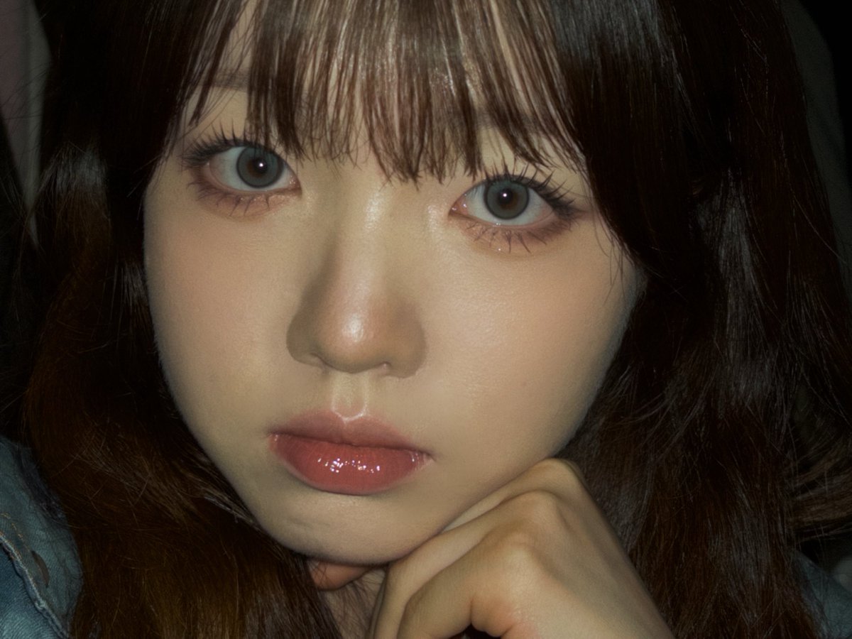 이크 tweet media
