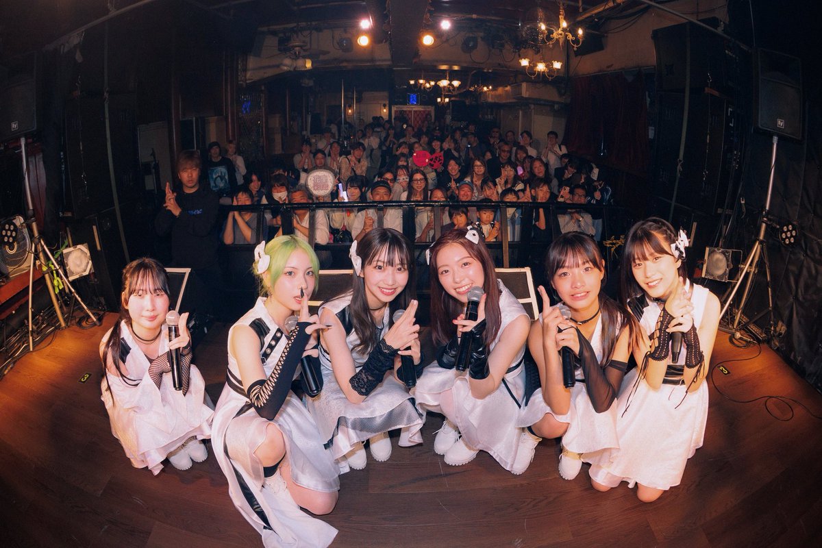 ninjacrisis_'s tweet photo. ＼シン忍者クライシス デビューライブ／
ご来場ありがとうございました！！

初ライブいかがだったでしょうか？
これからもっと大きくなれるように
メンバー一同頑張っていきますので
是非とも応援よろしくお願いします🔥✨

アンコールで発表されたライブの詳細は
後日アナウンスいたしますので
それまで楽しみにして
いただけましたらと思います！！

今後ともシン忍者クライシスを
よろしくお願いいたします🤍🫧

#シン忍者クライシス
