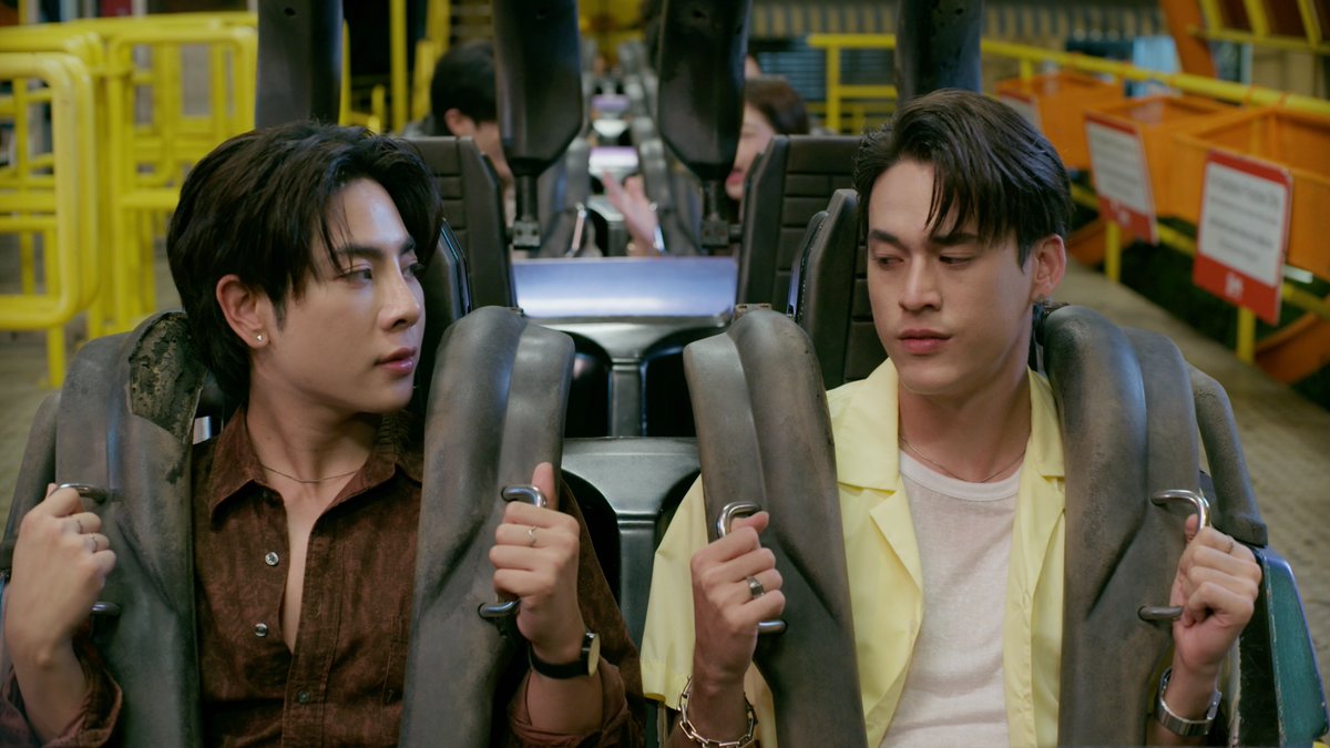 GMMTV's tweet photo. แจ็คดีนดีกันแล้ว อาโนลด์ตั้วดีกันแล้ว ก็เหลือ...  #OnlyFriendsDreamOnFinalEP

@Earth_Pirapat @wixxiws @Josswayar @gawincaskey https://t.co/FLwy7WlbLH