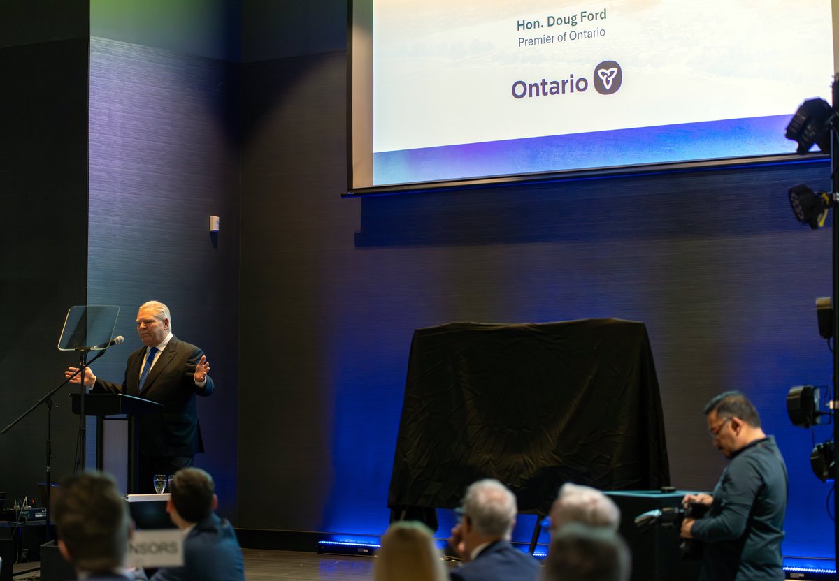 InvestPickering's tweet photo. Yesterday, @InvestPickering hosted its third annual Economic Outlook Event at the @PickeringCasino Resort.  This event brings together Pickering's businesses, developers, and  stakeholders from a variety of industry sectors to provide key updates  and share a vision for the future of the City's economic future.
 
This year we were honoured to host Premier @fordnation as our keynote speaker, who announced that for the third year, @CityofPickering qualified  for the Building Faster Fund. The city was presented with a cheque for  4.4 million dollars for meeting the housing targets set by the province.  Speakers also included Minister of Finance @PBethlenfalvy , Luca Ceccato, Senior VP of Nuclear Refurbishment at @opg, @MayorKevinAshe, and Director of Economic Development Fiaz Jadoon Ec.D., CEcD.
 
From  the refurbishment of the Pickering Nuclear Generating Station to the  ongoing progress of the Innovation Corridor, the morning's speakers  highlighted the excitement and opportunity of the years ahead.