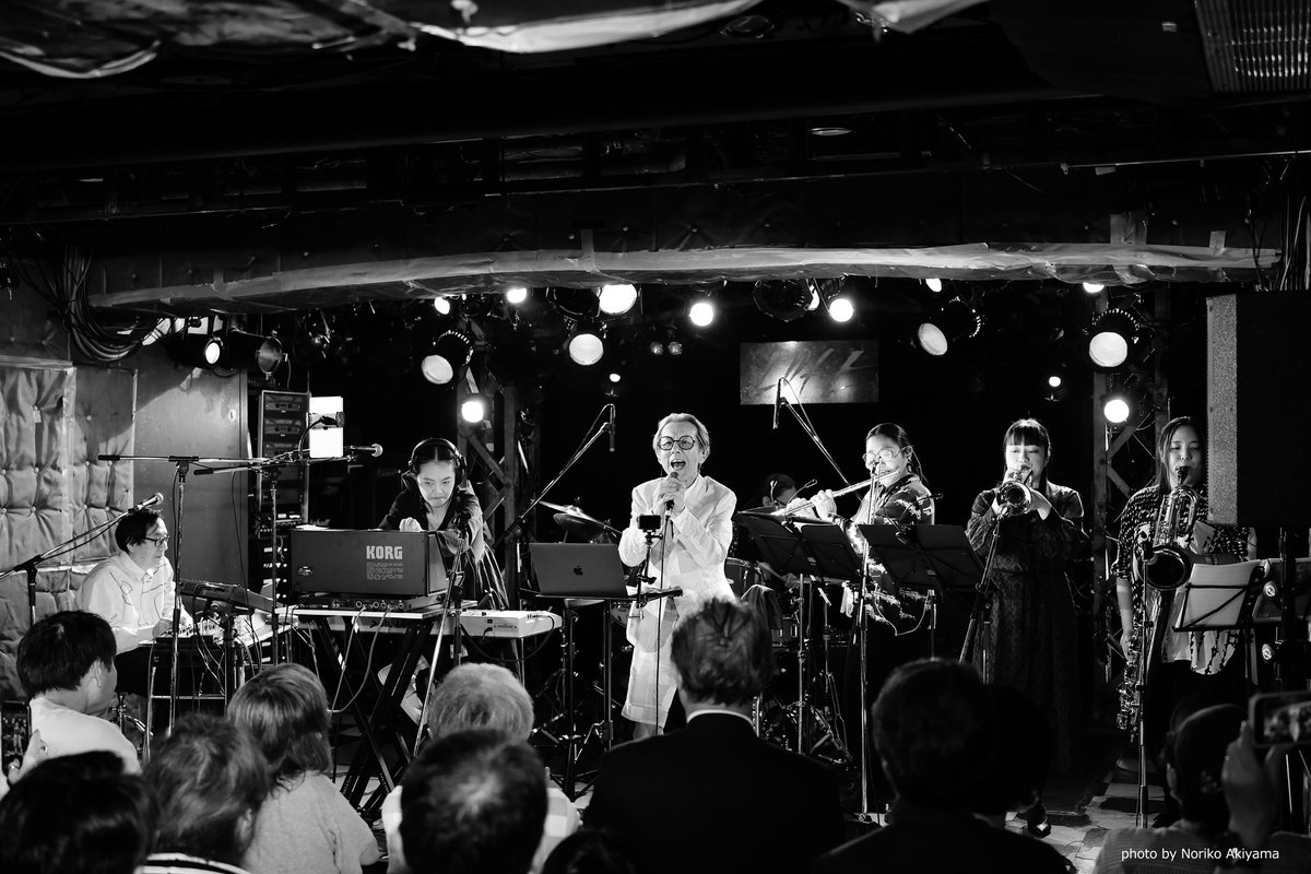 pkpkppk's tweet photo. ❸2026.5.7 新宿LOFT

『DRIVE FROM 80s』 

♦︎捏造と贋作 ♦︎立花ハジメ＋Hm
♦︎Here is Eden(秋山勝彦＋泉水敏郎) 
♦︎LUV HOTELS ♦︎AOIZO 
♦︎DJ高木完
@kouichi9805 @teleeater 

❸5/7の写真をまとめたnoteは
こちら→ https://t.co/rk8eGoObWY https://t.co/3sx8na5o1N