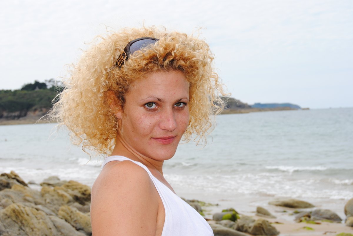 IrisCastingProd's tweet photo. Premier casting porno en bord de mer avec Félicia📹🎬
Voir la vidéo ici 👉 https://t.co/v4nMCs7c7A https://t.co/yphnHMgDwg