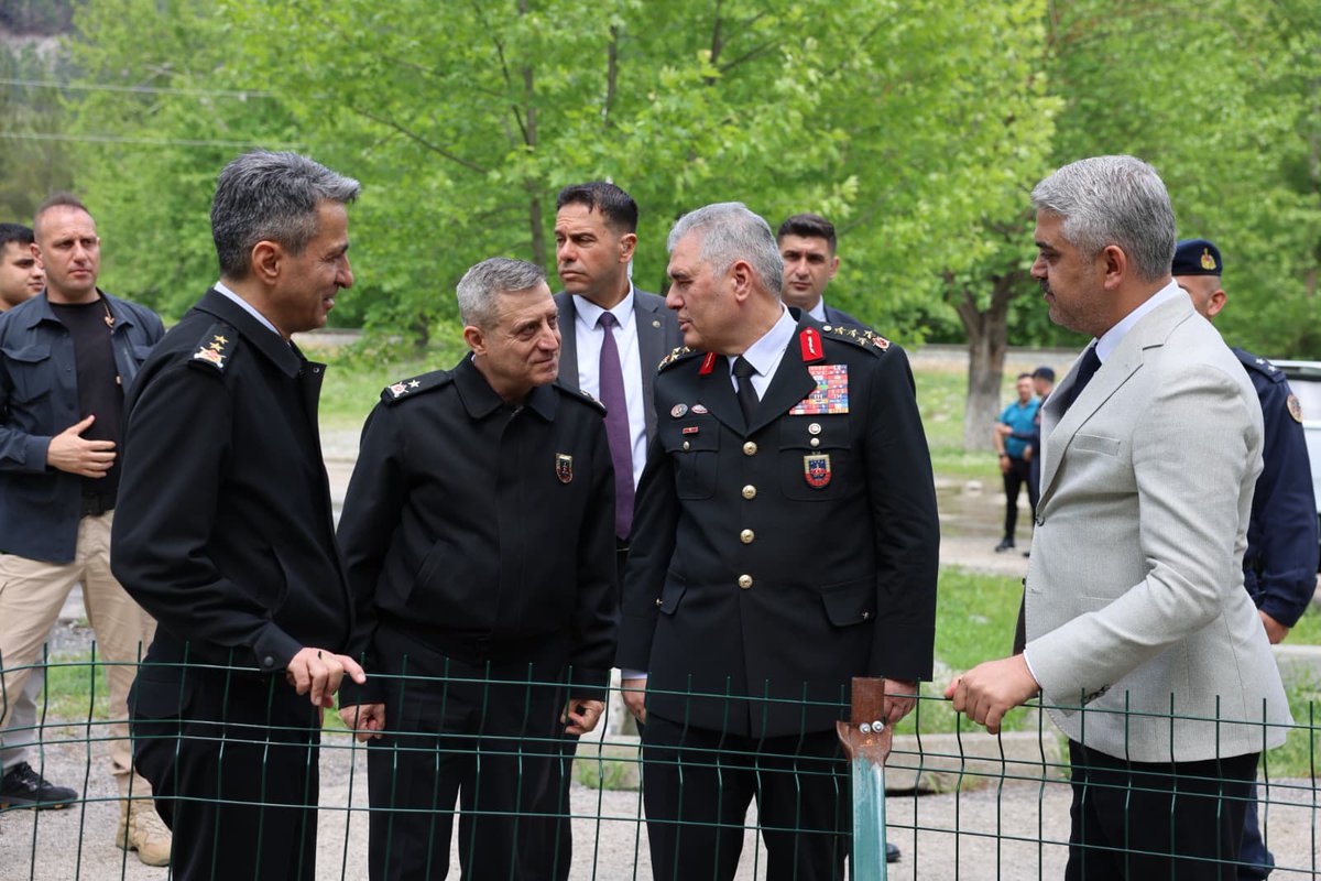 AliAvantr's tweet photo. Jandarma Genel Komutanımız Orgeneral Sayın Ali Çardakcı Paşamızı Belemedik’in o kendine has, huzur veren eşsiz doğasında ağırladık. Vatan sevgisiyle çarpan yüreklerin, millet aşkıyla atan kalplerin buluştuğu bu güzel günde paşamızla hasret giderdik; Pozantı’mızın geleceğine dair hasbihal ettik.

Bizleri ziyaretiyle onurlandıran Sayın Komutanımıza şükranlarımı sunuyorum. 🇹🇷