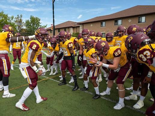 CaidenHoller8's tweet photo. After an awesome conversation with @CoachYahner I’m grateful to receive and offer and opportunity to continue my academic and athletic career @FootballGannon! Thank you to all my coaches, family, and everyone around me! @CoachMcCormick_ @GMFootball_ @CaryMoyer @PaFootballNews https://t.co/jkimkkt30J