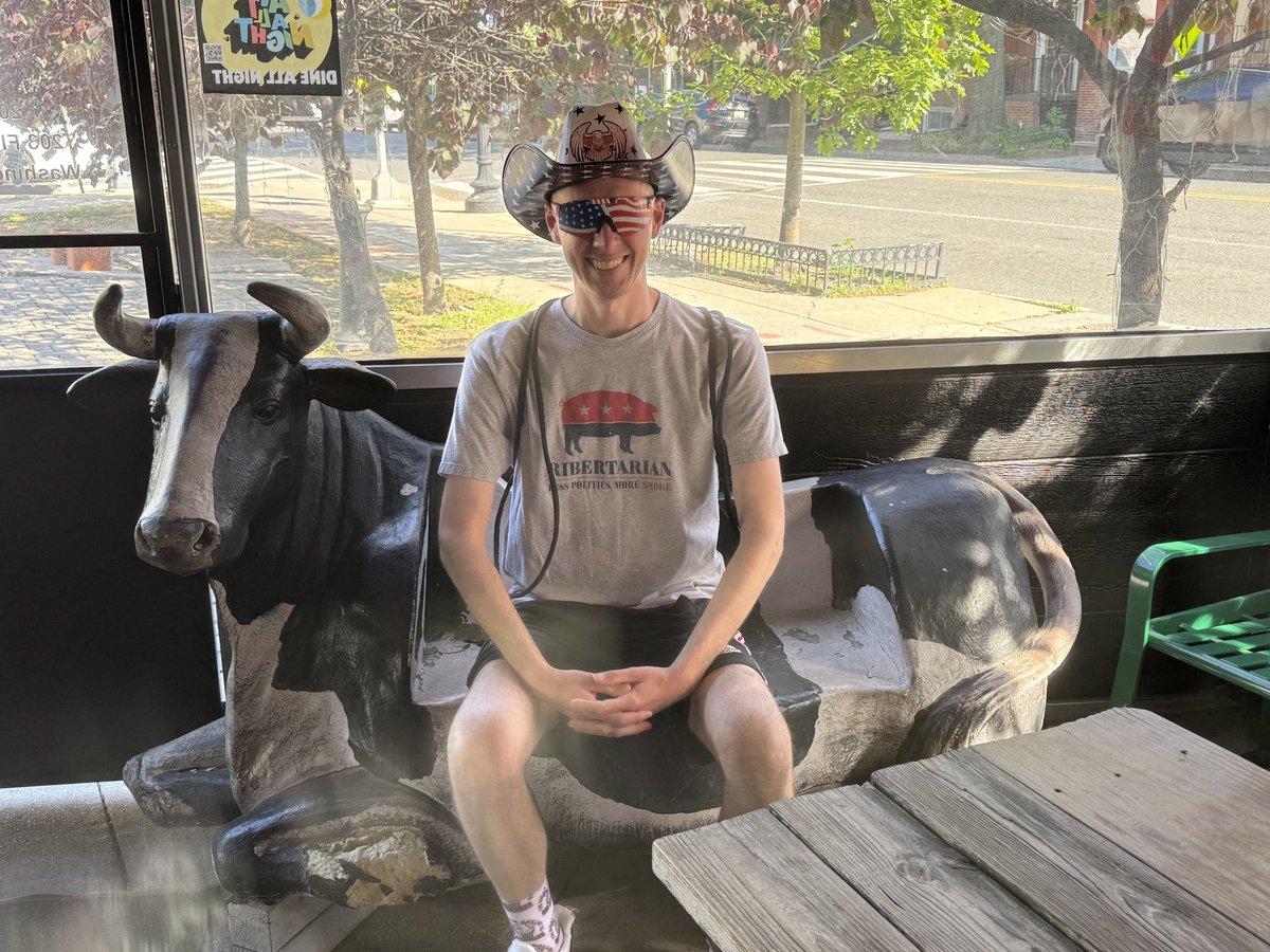 spartyryanh's tweet photo. @federalistpig @DCitySmokehouse https://t.co/8S15xbP94A