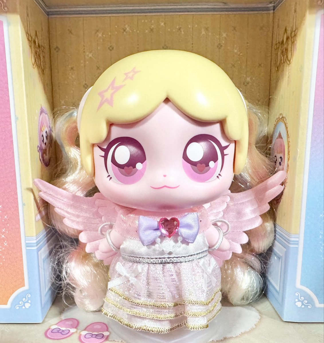 tinikachu10ve's tweet photo. 実はアルムピンBOXを買ったのに
ちゃっかりマイピンも作りました✌︎
ヘアカラーを凄く迷って
ポワンピンカラーに🩷
(…青メッシュだからチョキピン?)
髪の毛はゴム留めされている状態です
#ティニピン
#ティニ活
#MYPING
#티니핑
#奇妙萌可
#teenieping https://t.co/KtMhvU4Xm8