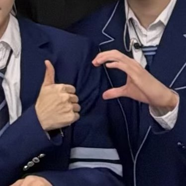 hyunjun gpt 🌸 tweet media