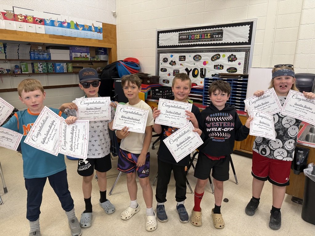HPREDDEVILS's tweet photo. Congrats to our 3rd grade award winners. These students put in the work on academics this year and showed what it means to Be a Red Devil! Well done! https://t.co/taa892CysR