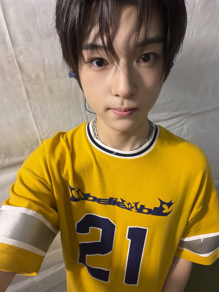 NewBeat_twt's tweet photo. [#김리우]

한성대학교 짱짱!!
다음에 또 만나요!!! 감사합니다!! https://t.co/uRf9duzF38
