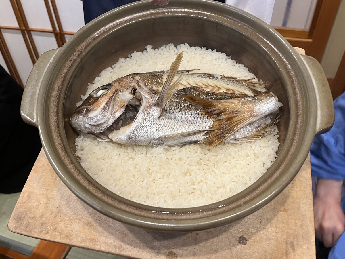 wacanan's tweet photo. 今夜から日曜まで、徳島マチアソビに来ています、鯛めし食べました😊
お久しぶりの方、ぜひお話しましょう〜
STORYパラソルや、運命の巻戻士関連のイベントにおります！
#マチアソビ https://t.co/eCVA3kg7T7