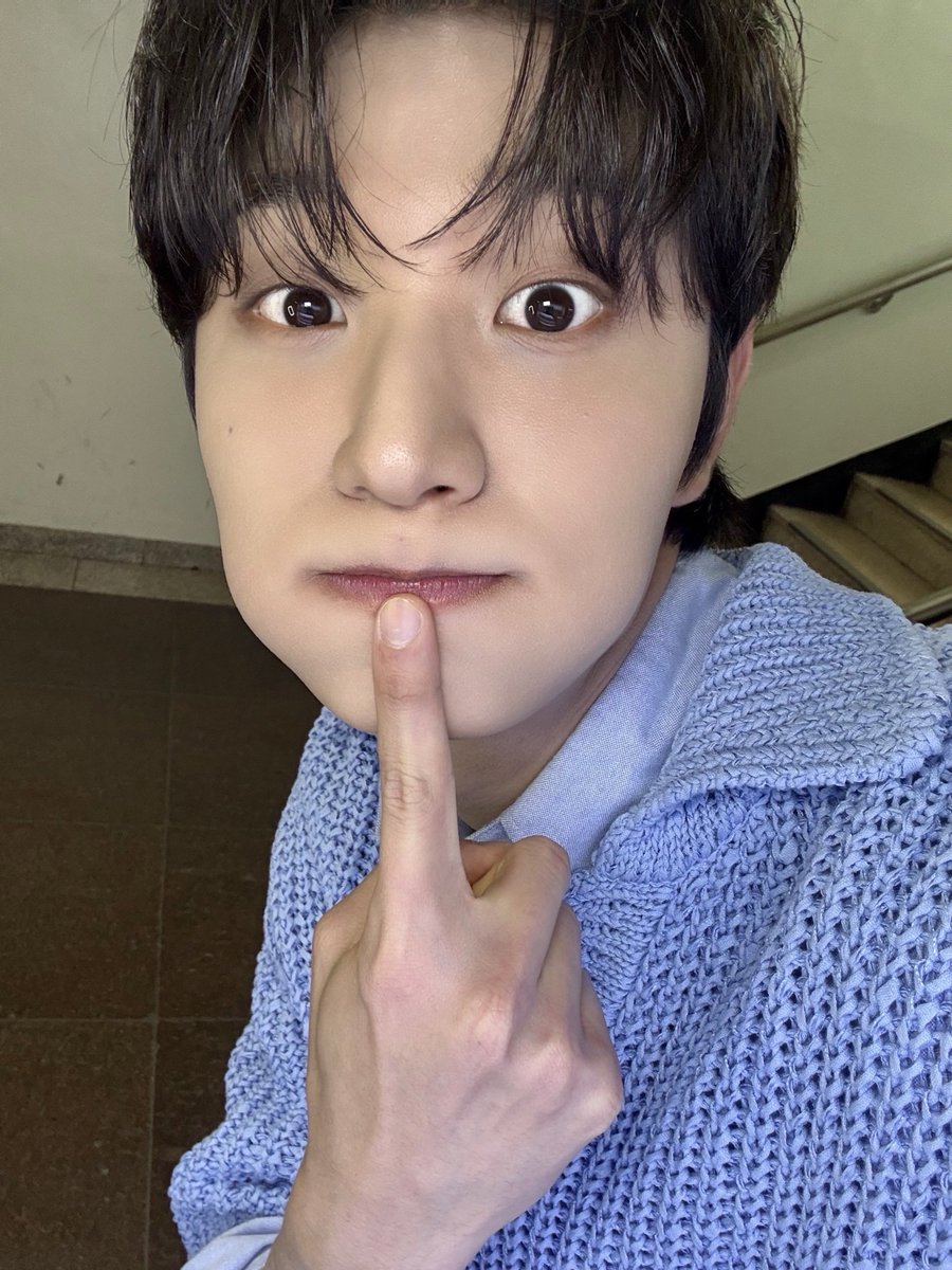 미지 tweet media