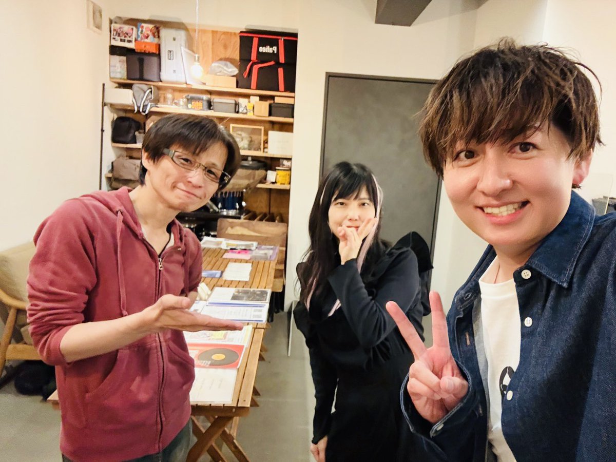 sayu tweet media