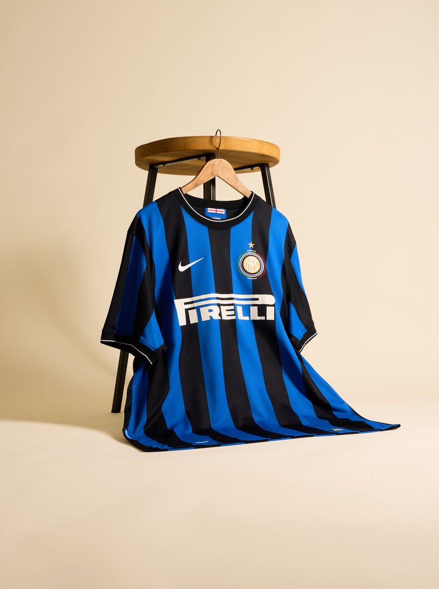 Classic Football Shirts tweet media