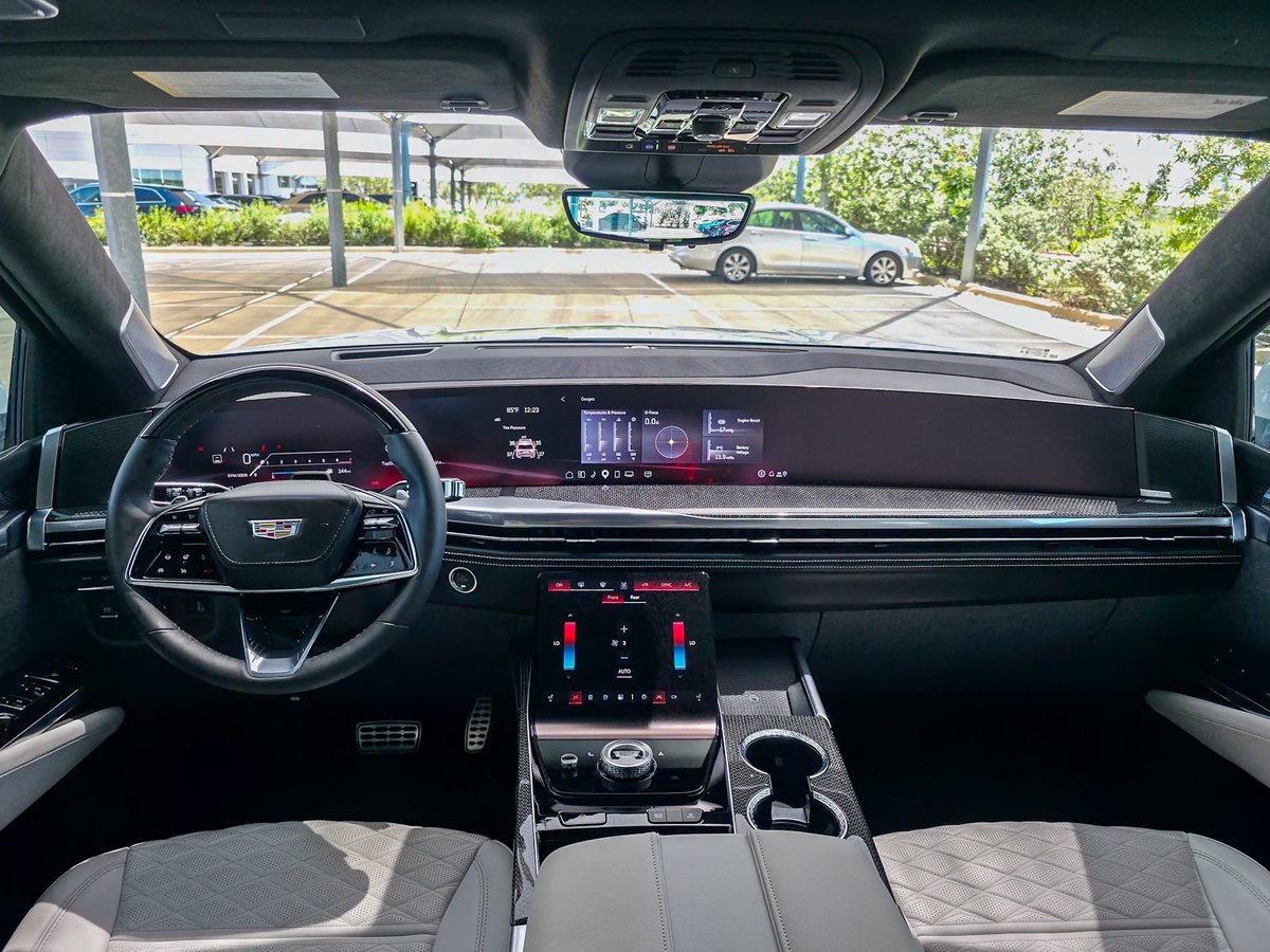 Audi Grapevine tweet media