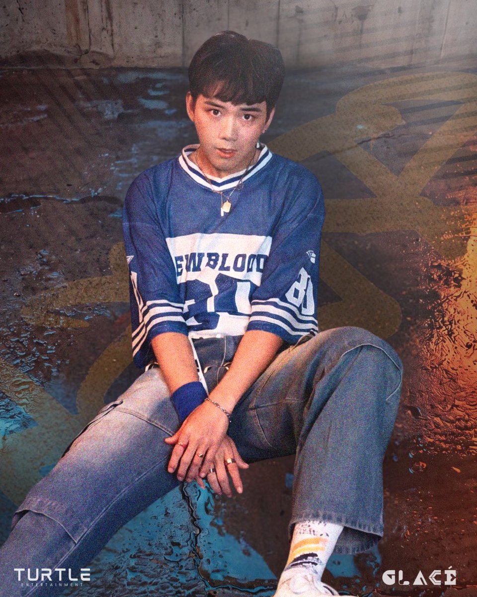 GLACEOFFICIALth's tweet photo. Photo Concept # 3

JAMESX

SPLASH Pre Debut Single 
Release on : 15.05.2026 5PM (ICT)

#SPLASH_glacé
#SplashOnME
#GLACÉ
#GLACÉ_th
#Tpop
#TurtleEntTH
#TurtleTrainee https://t.co/7OwJILDmUt
