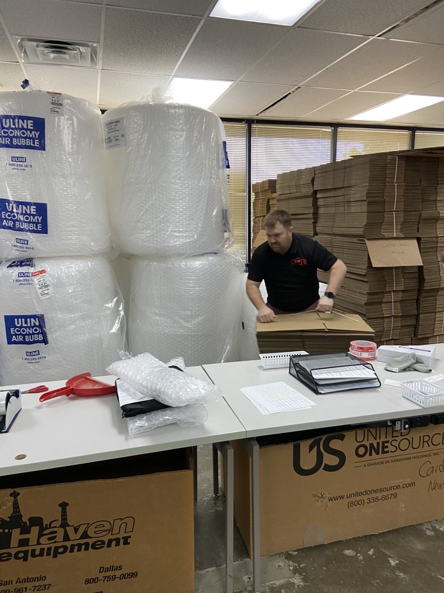 cftb_official's tweet photo. Lots of laptops to ship! 💻
We needed more packing supplies and now we are all “stocked up”. Here’s a peek at our team getting ready for the packing extravaganza! 😊 https://t.co/4o1Z8Mwokh