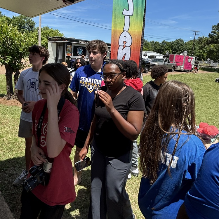 SenatobiaHS's tweet photo. 🚨Field Day 2026 is in the books!! We even got a new bull this year!! #tobiePRIDE #GOW26 https://t.co/bl6mQq3JXS