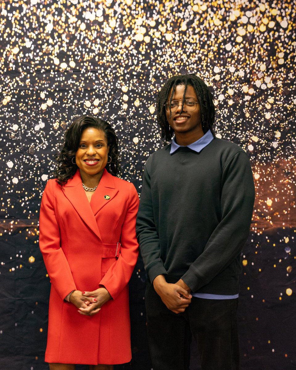 Community College of Philadelphia tweet media