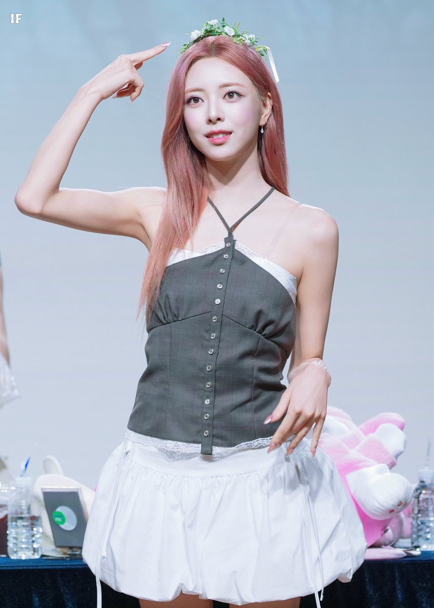 260617🌸👑 #ITZY #있지 #YUNA #유나