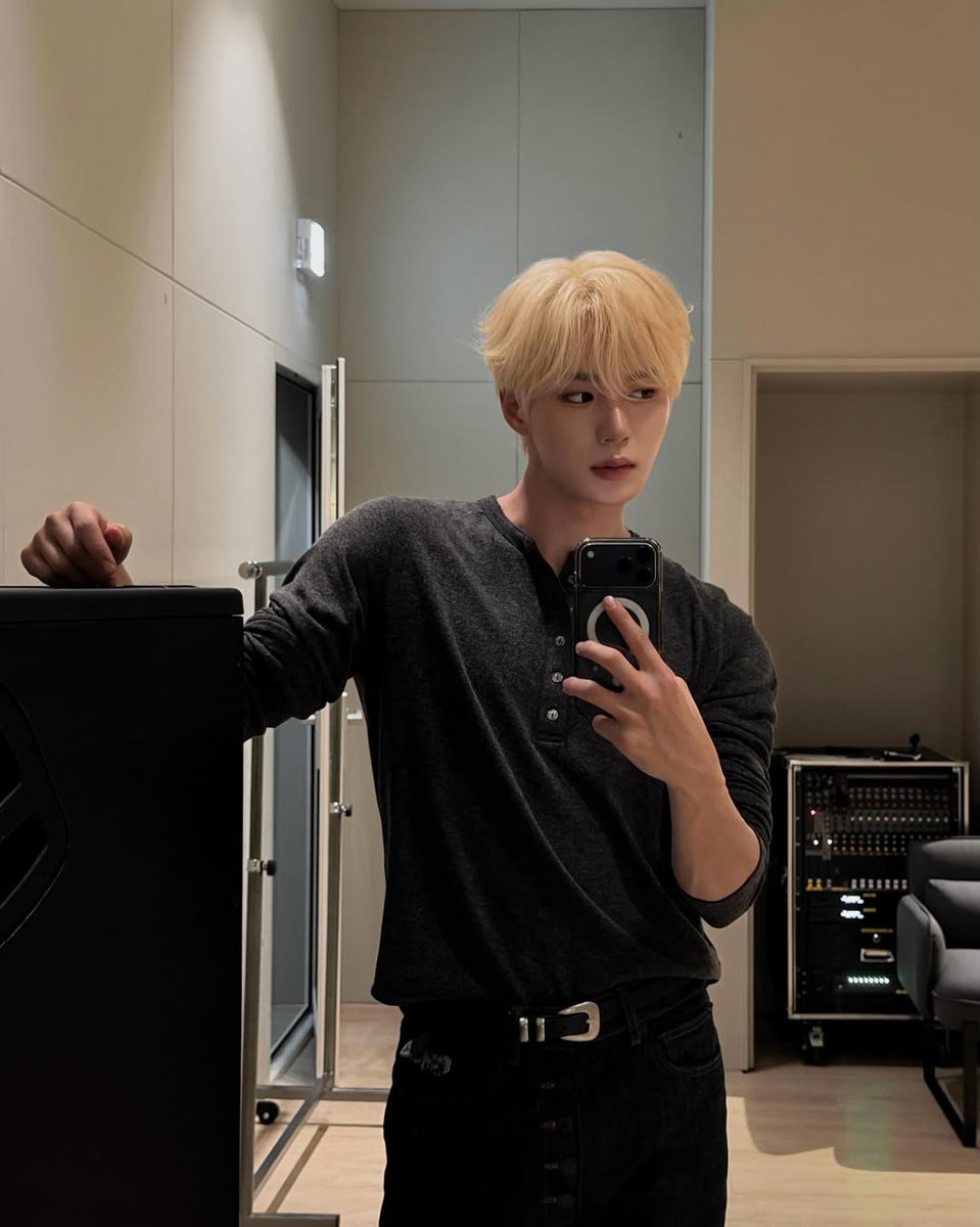 준♡ tweet media