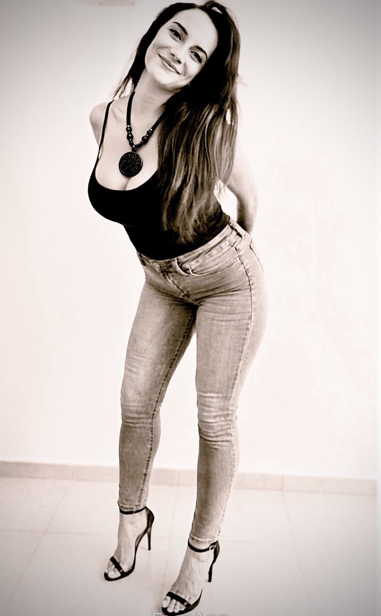 💋 INDI tweet media