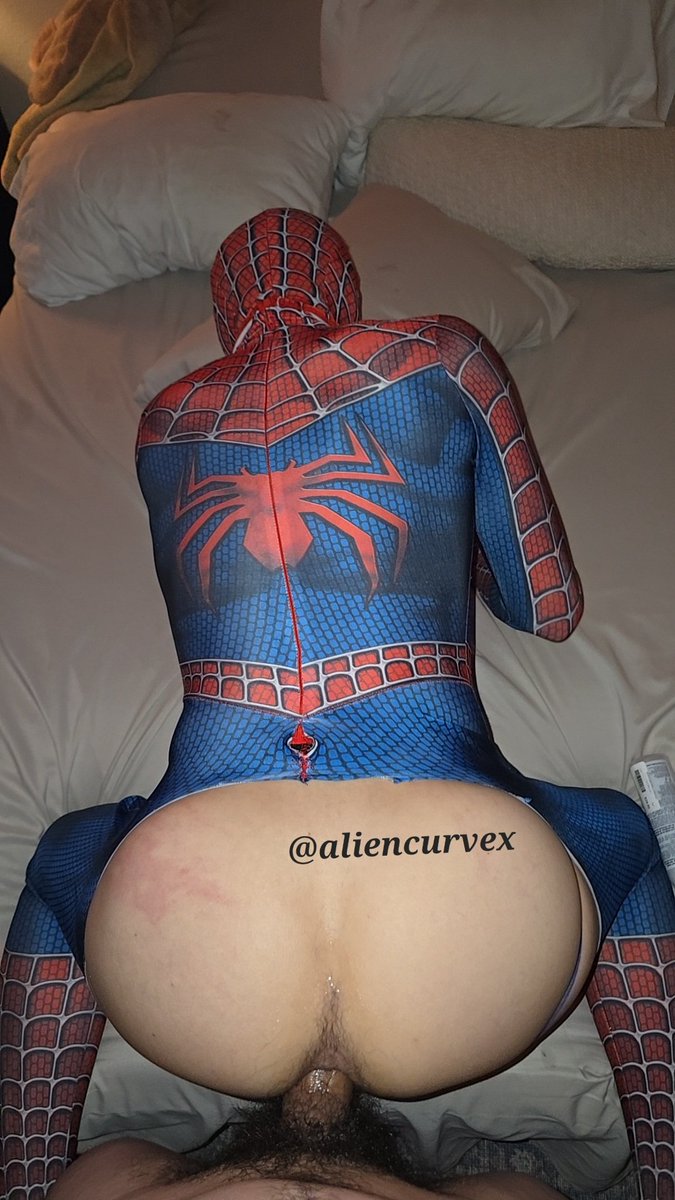 Aliencurvex's tweet photo. Who wants to see the video ? #Spiderman https://t.co/ev4wWBno5V