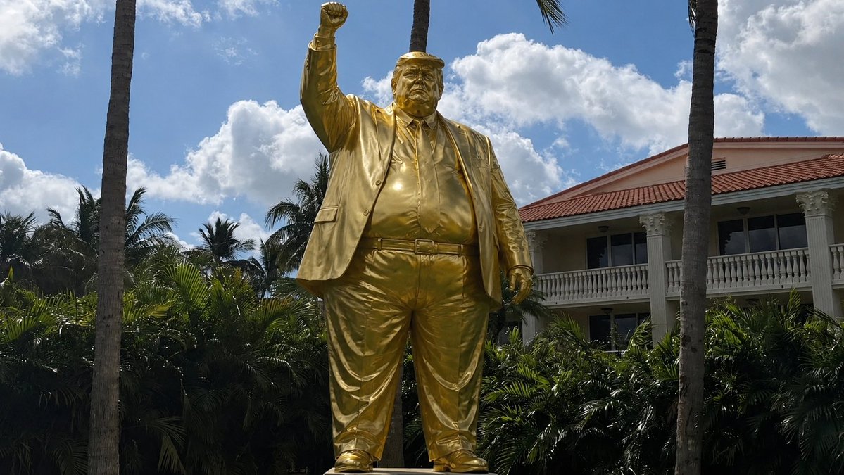 joebanks___'s tweet photo. @MiaForTrump No, but it should be more realistic https://t.co/jmCqfcrvdP