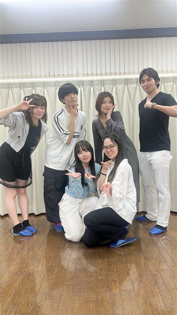 Saraa_lib04's tweet photo. いよいよ来週です…！

演じる母親が自分の母に少し似ていて、私は母親役なのに娘目線で泣きそうになる時があります笑

きっと誰かにとっての“帰る場所”を思い出せるような作品です。
疲れたら少し休んでもいい。
あなたの味方は、きっといます。

現在ソワレ回は比較的ゆったりご案内できます◎ https://t.co/msNXRbdi2e