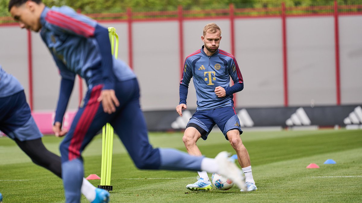 iMiaSanMia's tweet photo. 📸 Final training session ahead of tomorrow's game https://t.co/oAgZlX5DPq