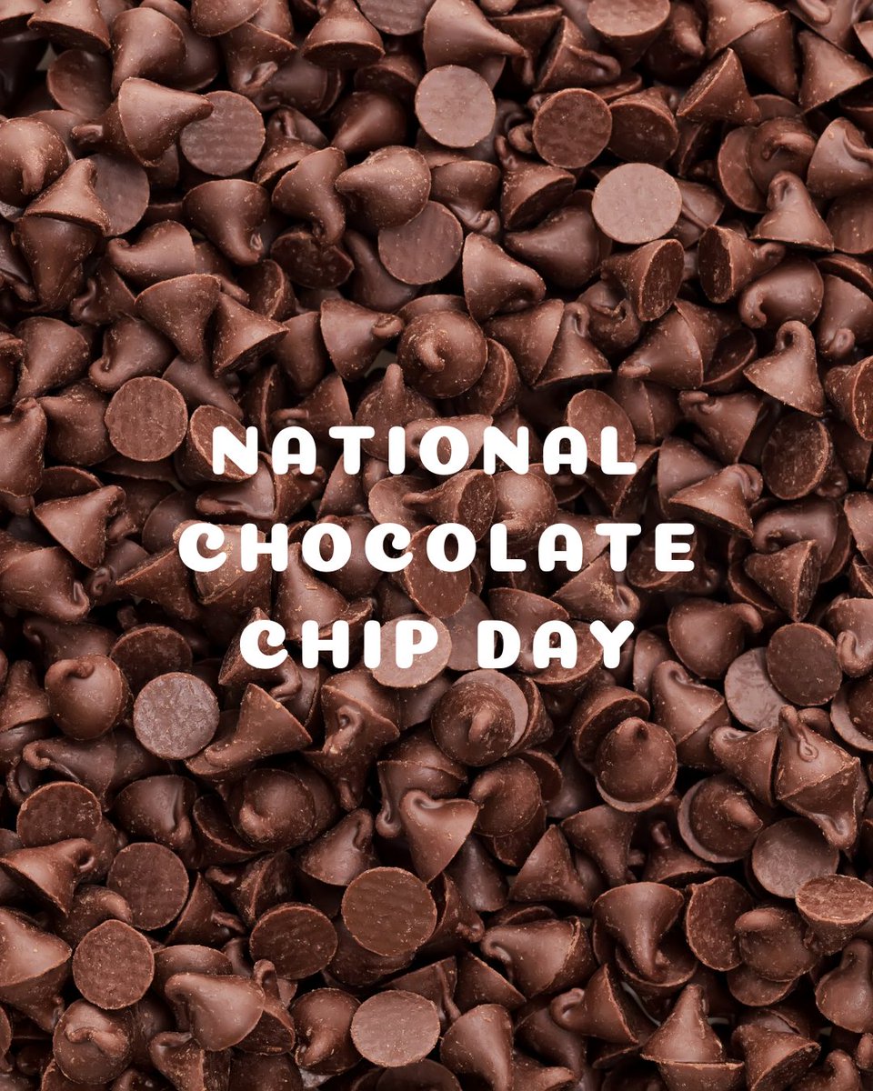 JoeyHallatt's tweet photo. 🍪🍫 Happy National Chocolate Chip Day! Whether they’re baked into cookies, sprinkled on pancakes, or eaten by the handful, chocolate chips make everything better. 

What’s your favorite chocolate chip treat? 😋

#ChocolateChipDay #SweetTooth #CookieLove https://t.co/yXYexw9Hkn