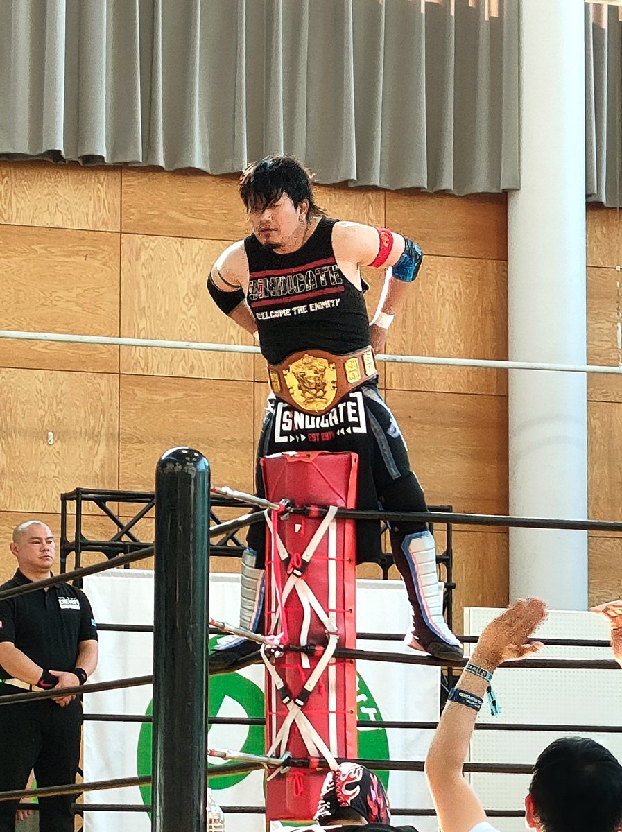 Saaki21987422's tweet photo. 5.10 プロレスリングDEWA@新庄
〈メインイベント➀〉
#デワプロ
#DPW
#SINDICATE https://t.co/Jj0CFItiFA