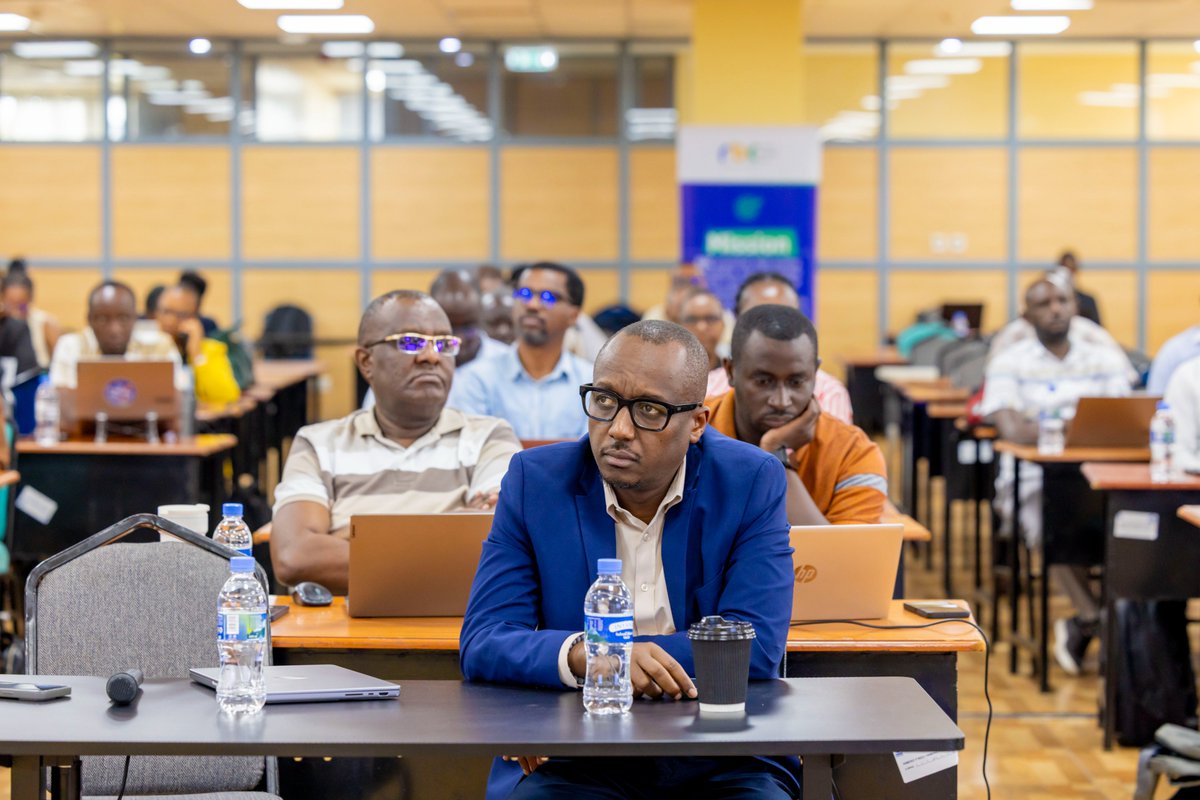 RBCRwanda's tweet photo. Rwanda Biomedical Centre, in partnership with @AfricaCDC , convened multisectoral stakeholders for the second session dedicated to developing #Rwanda’s National Action Plan for Health Security (NAPHS).

Speaking during the session, which focused on costing priority activities outlined in the #NAPHS framework, DG @CMuvunyi  reaffirmed the importance of a multisectoral and One Health approach. 
He also emphasized the need to integrate emerging technologies such as AI, strategically prioritize interventions amid constrained resources, and sustain preparedness to ensure timely and coordinated responses to public health emergencies.

The session outcomes will inform strategic investments and strengthen coordinated efforts to advance Rwanda’s health security in the years ahead.