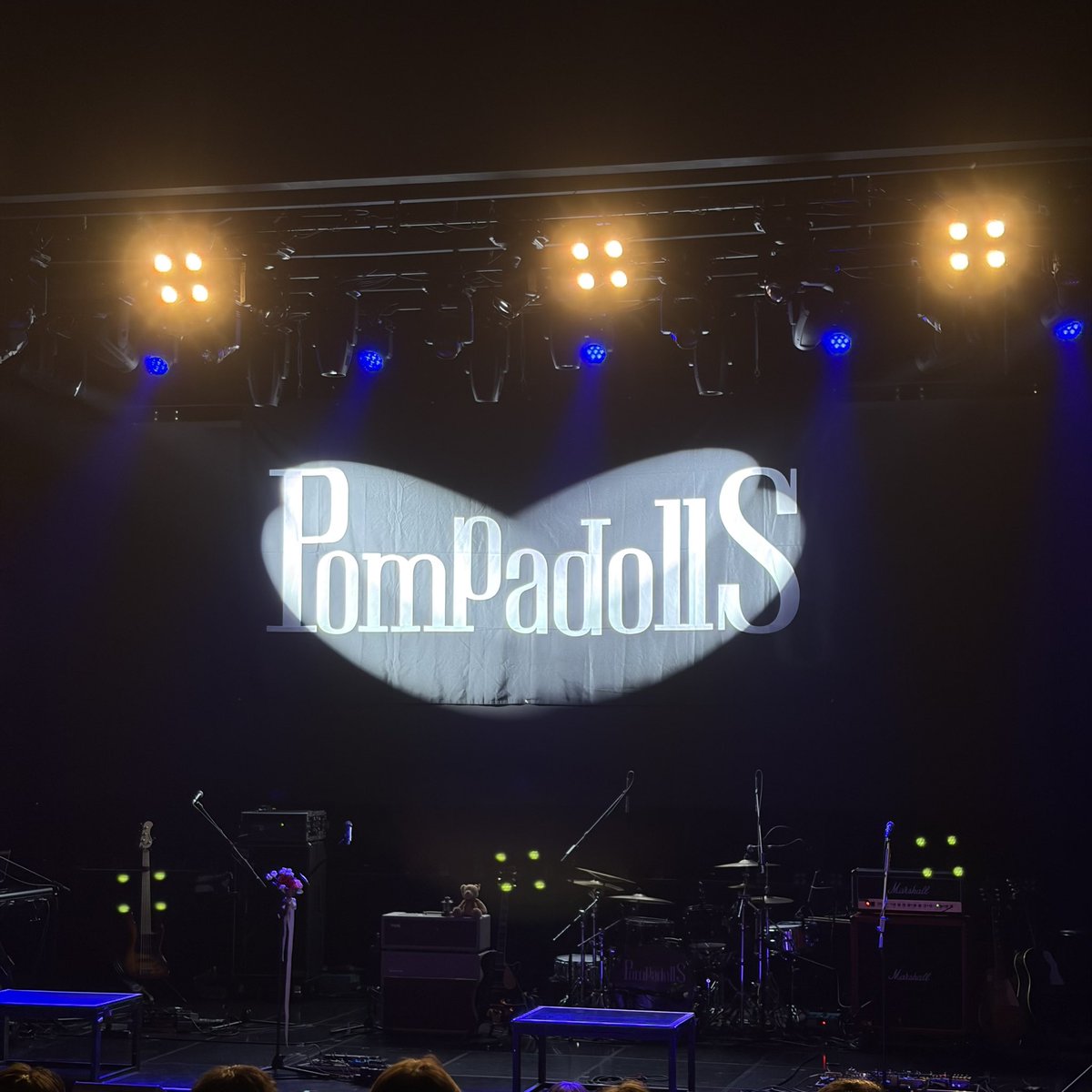 ssand1024's tweet photo. #PompadollS 

26.05.15(金) PompadollS(폼파돌스) Live in Seoul encore

90분 동안 정신없이 빠져들었던 라이브! 
생각했던 거 보다 훨씬 재밌었고, 더블 앵콜은 처음이었습니다

本当に楽しかった👊 https://t.co/Imr2sb6DzC