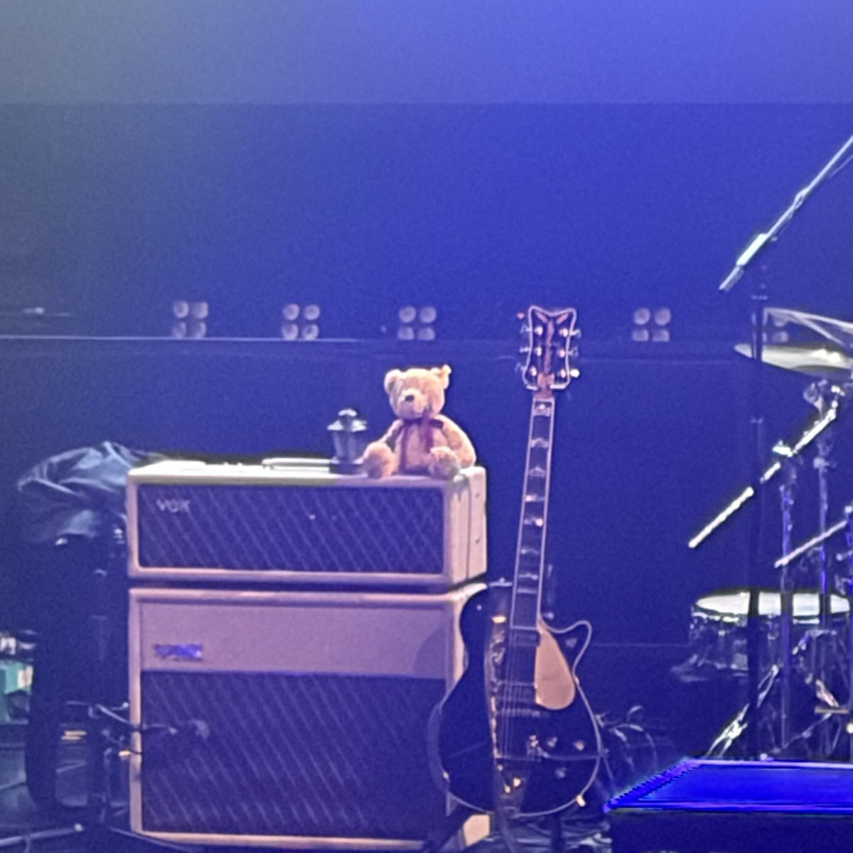 ssand1024's tweet photo. #PompadollS 

26.05.15(金) PompadollS(폼파돌스) Live in Seoul encore

90분 동안 정신없이 빠져들었던 라이브! 
생각했던 거 보다 훨씬 재밌었고, 더블 앵콜은 처음이었습니다

本当に楽しかった👊 https://t.co/Imr2sb6DzC