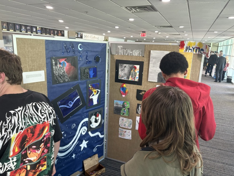 MSHSPRIDE's tweet photo. AP Art students showcased their individual pieces of art as a final celebration of their year long work! 
These talented students have much to be proud of! 
Thank you Mrs. Drelles for making this opportunity possible! ⚓️⚓️ https://t.co/2AwfC3bBah